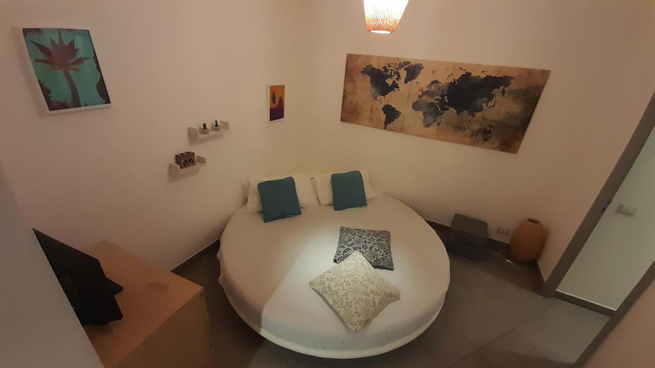 Casa Ranieri Palermo Apartment ภายนอก รูปภาพ